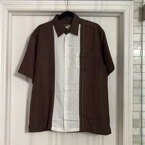 Men’s Size L Brown & White Cuban Style Camp Shirt